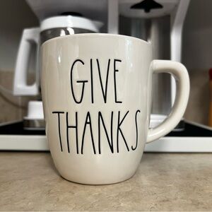 Rae Dunn.. Give Thanks Mug…